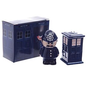 Policeman & Police Box Ceramic Salt & Pepper Set Policeman & Police Box Ceramic Salt & Pepper Set
